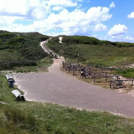 Near Dunes Feriehus Warmenhuizen